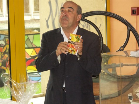 KONICA MINOLTA DIGITAL CAMERA